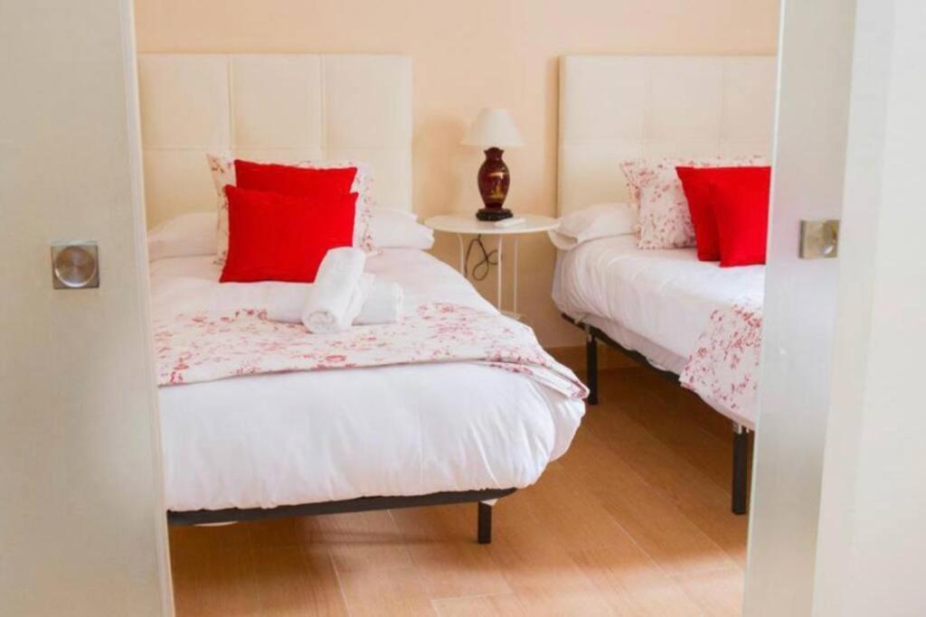 Piso Junto A La Catedral, 4-5 Personas Apartment Malaga Exterior photo