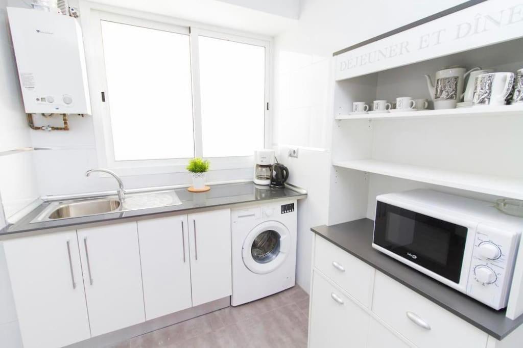 Piso Junto A La Catedral, 4-5 Personas Apartment Malaga Exterior photo